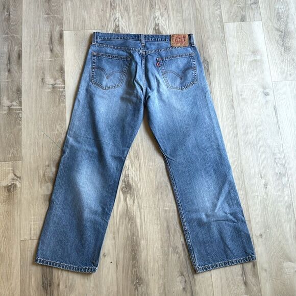 Levi’s Strauss 525 Relexed Fit Jeans Size 36x30 Waist 36 - Picture 6 of 8